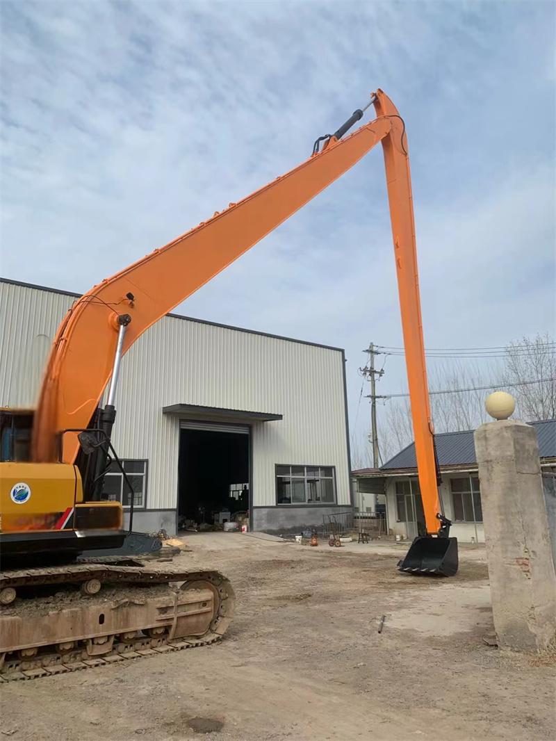 super long boom excavator